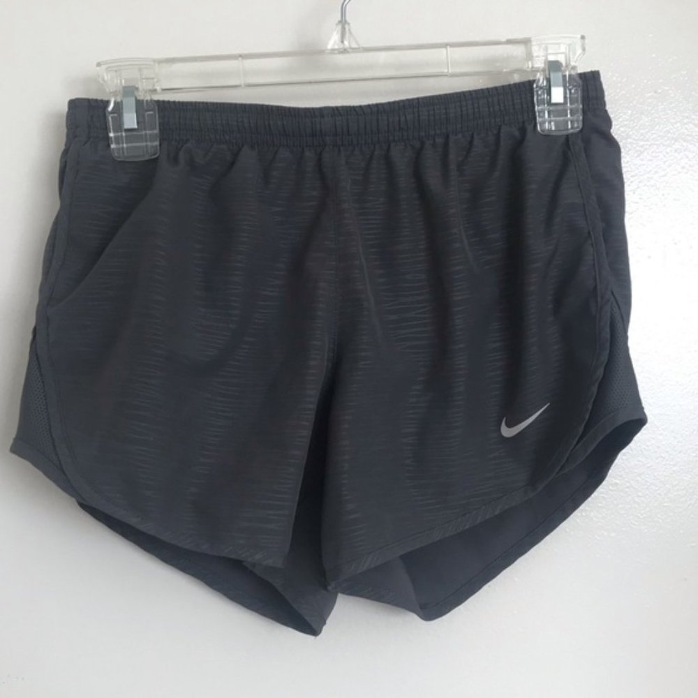 Nike tempo gray patterned running shorts